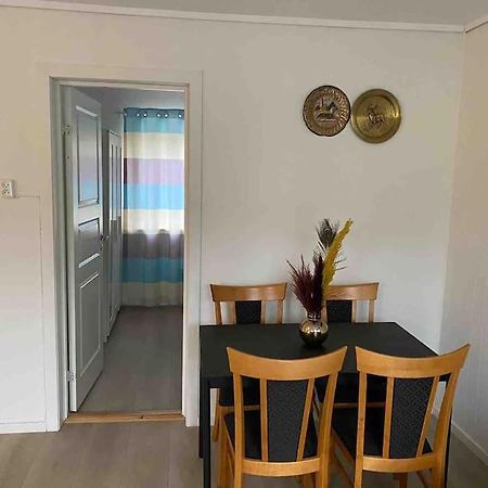 Lovely 2 Bedroom Apartmen With Free Parking Берген Экстерьер фото